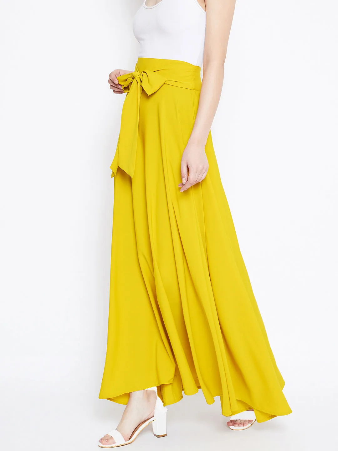 Berrylush Women Solid Yellow Waist Bow Tie-Up Pleated Maxi Skirt