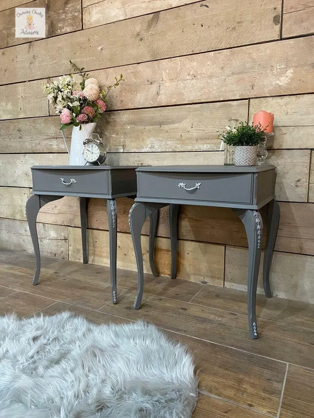 Dixie Belle Hurricane Gray Chalk Paint