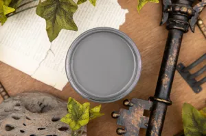 Dixie Belle Hurricane Gray Chalk Paint