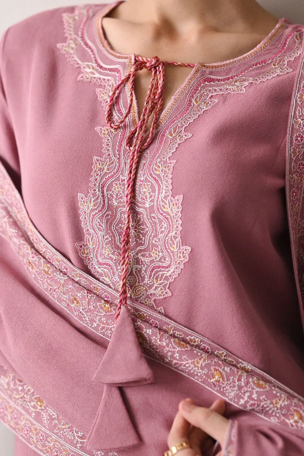 Luxury Karandi Vol II  - PASTEL PINK LUXURY EMBROIDERED KARANDI SET (NEL-24636)