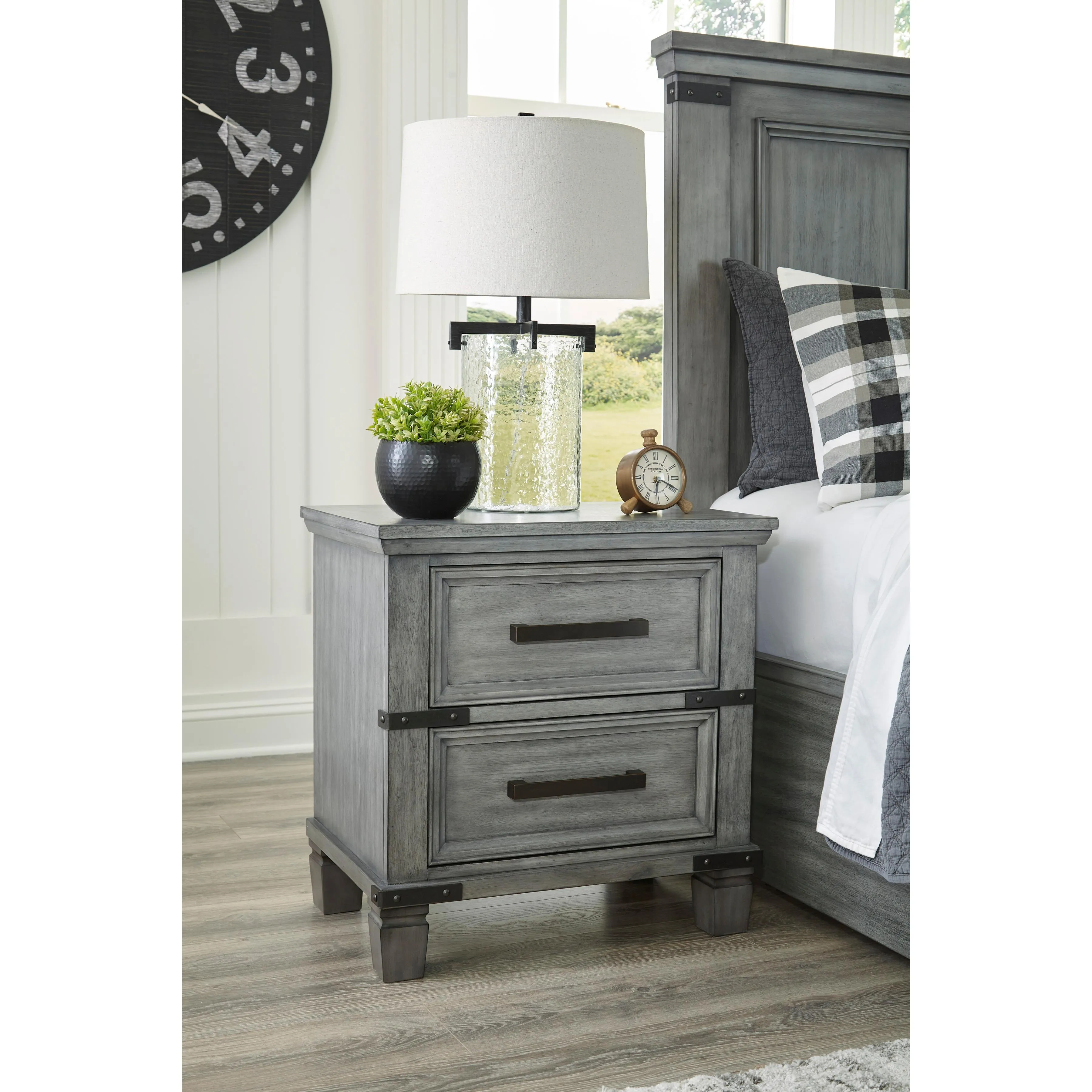 Signature Design by Ashley Russelyn B772 8 pc King Panel Storage Bedroom Set