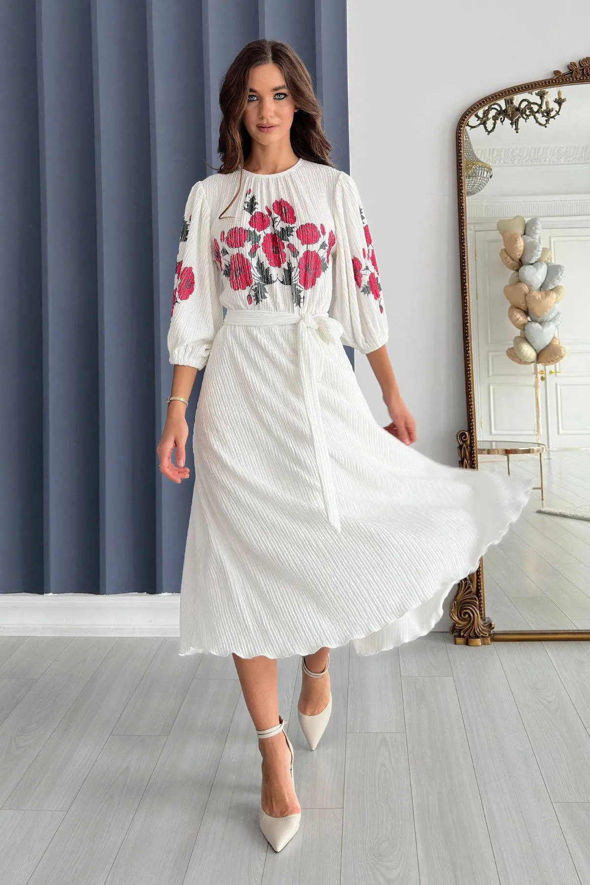 White Dress “Poppy”